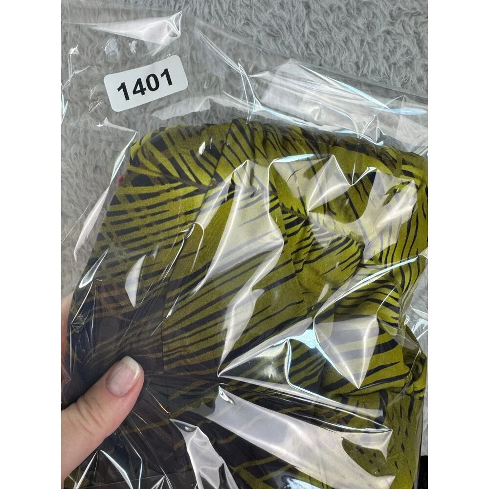 Valerie Bertinelli Womens Leaf Print Dress NWT Size 4 Green & Black Stretchy Wai - Picture 15 of 15